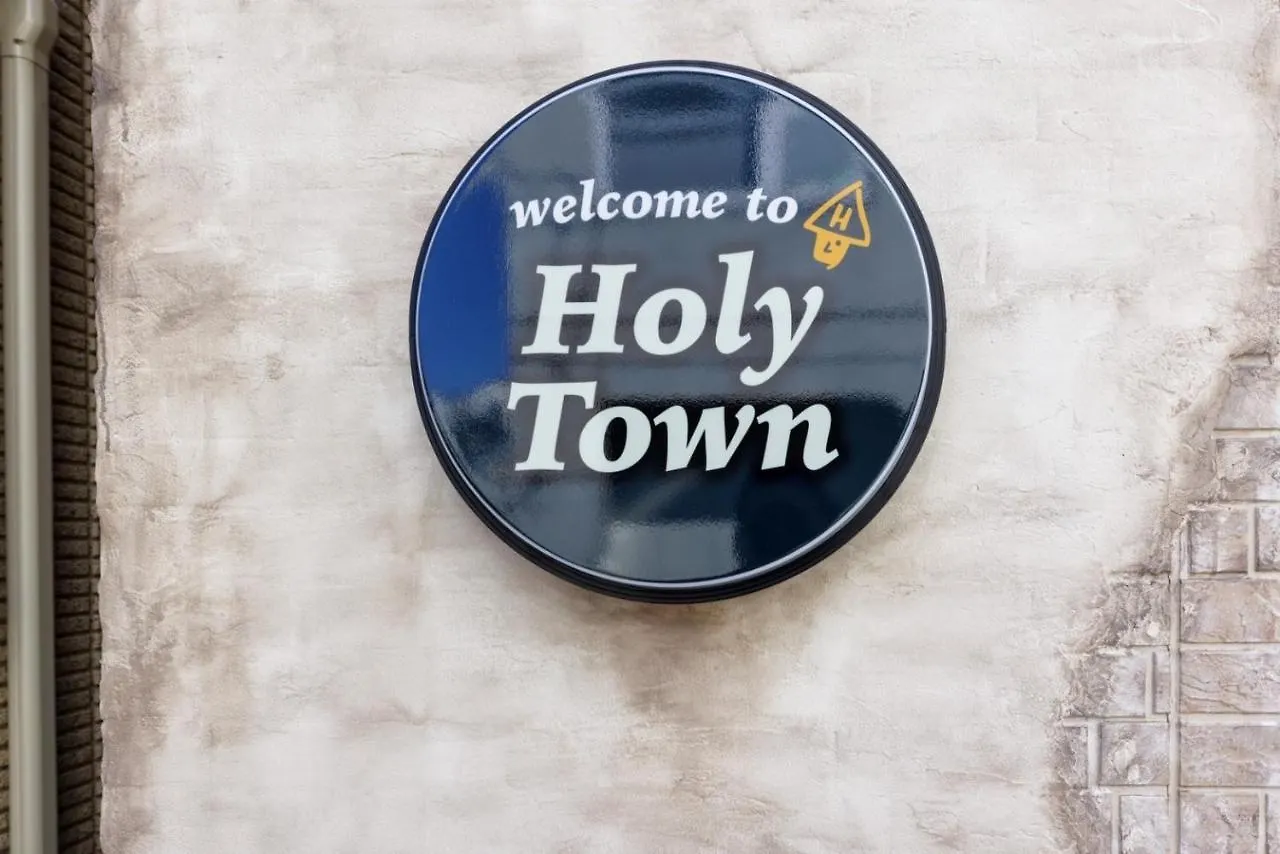 הוילה טוקיו Holy Town 0*,